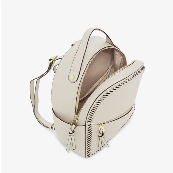 New stone creme color travel backpack - Picture 5 of 8